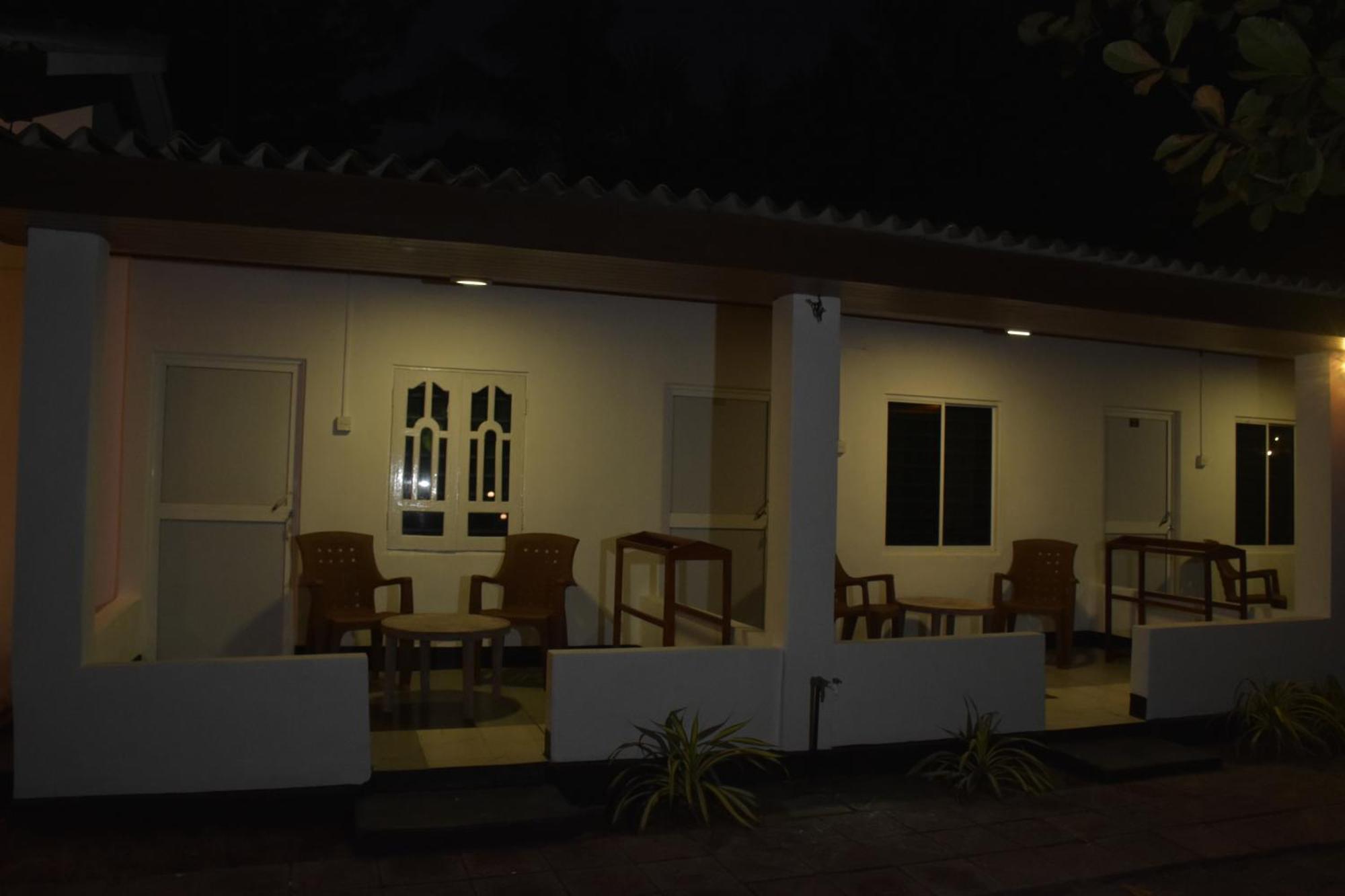 French Garden Regish Guest House Trincomalee Luaran gambar