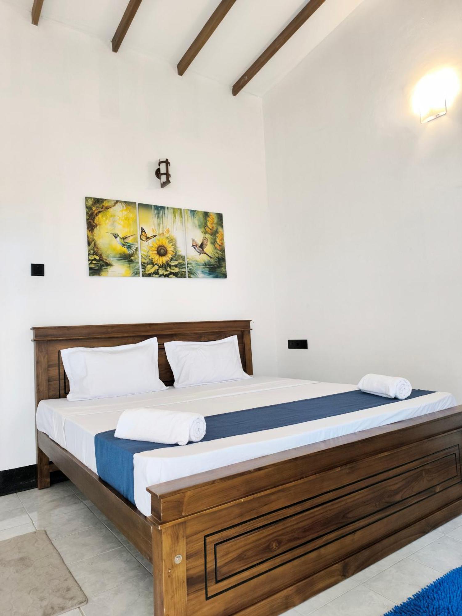 French Garden Regish Guest House Trincomalee Bilik gambar